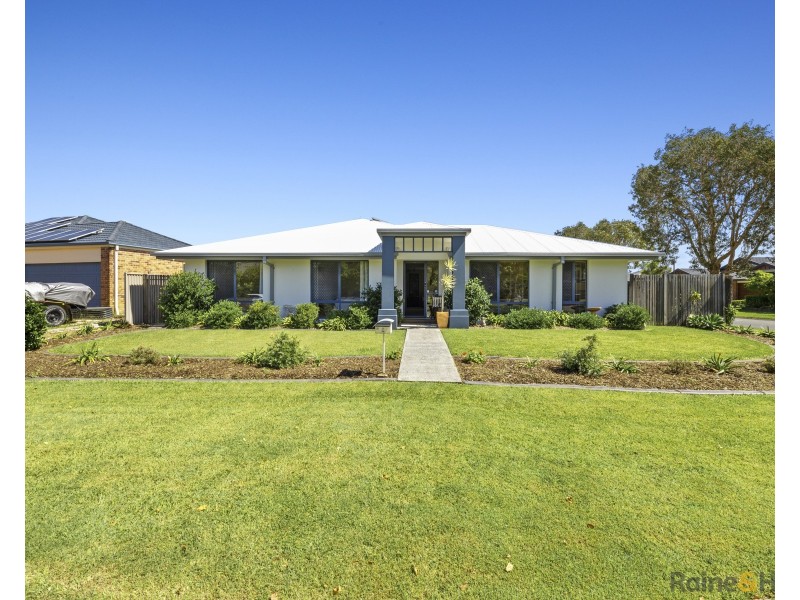 2 Yamba Street, Pottsville NSW 2489