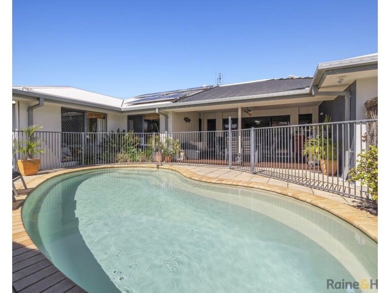 2 Yamba Street, Pottsville NSW 2489