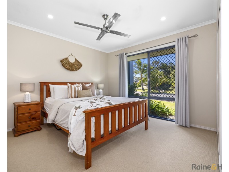 2 Yamba Street, Pottsville NSW 2489