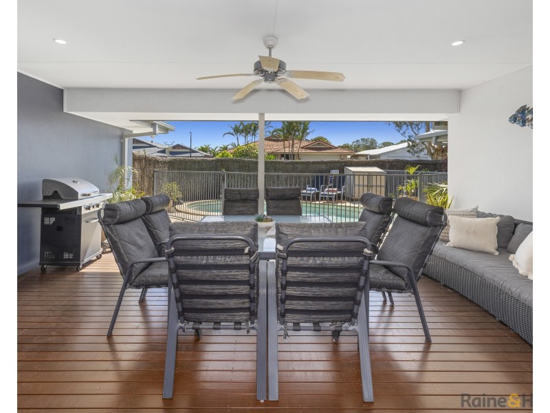 2 Yamba Street, Pottsville NSW 2489