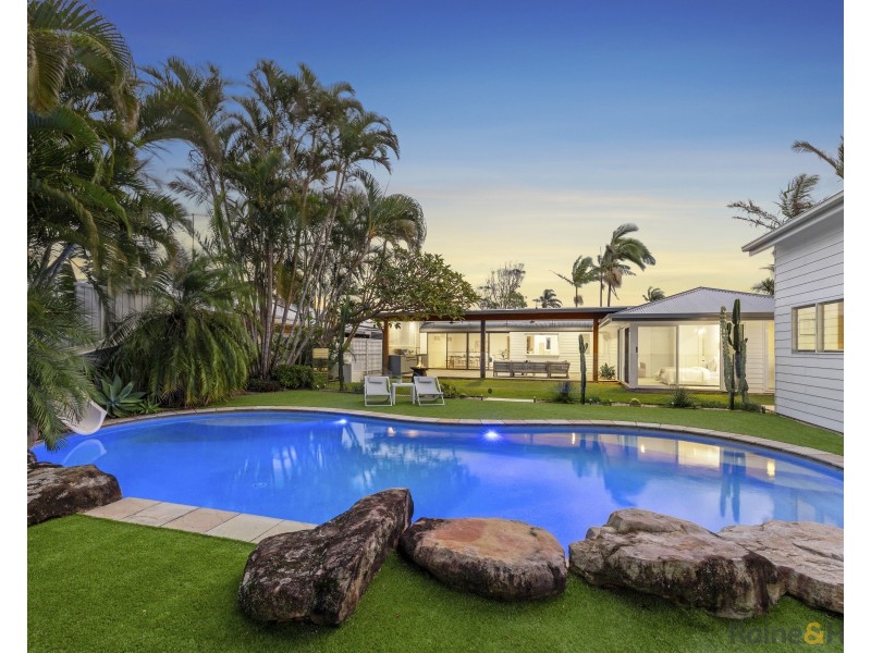 35 Victoria Avenue, Pottsville NSW 2489