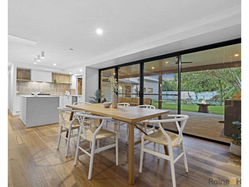 35 Victoria Avenue, Pottsville NSW 2489