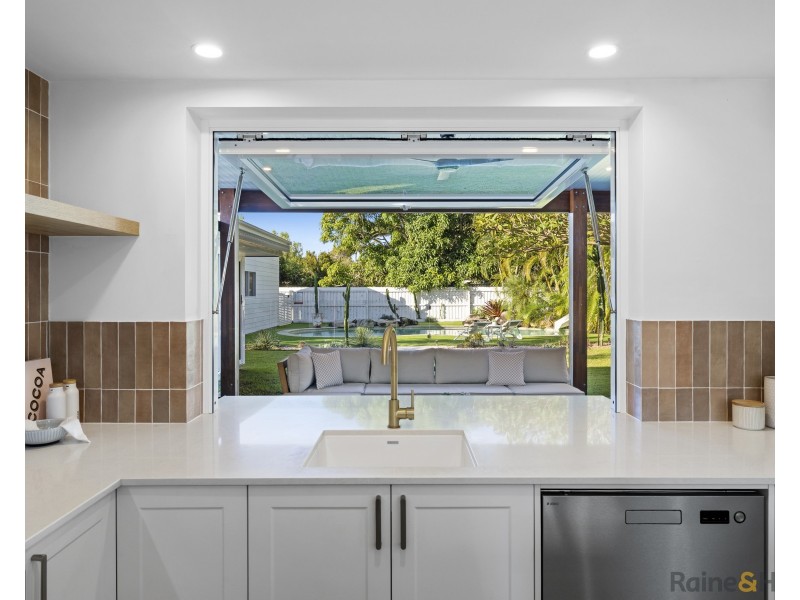 35 Victoria Avenue, Pottsville NSW 2489