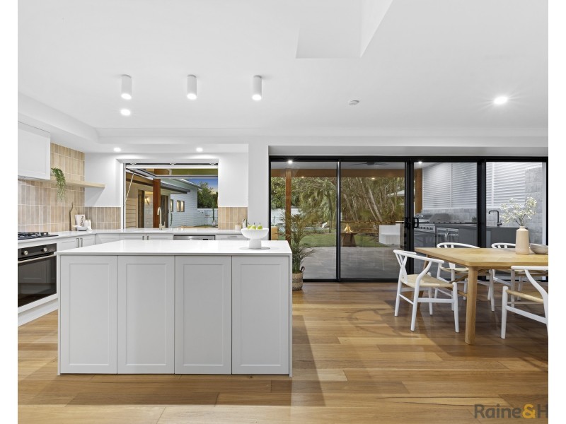 35 Victoria Avenue, Pottsville NSW 2489