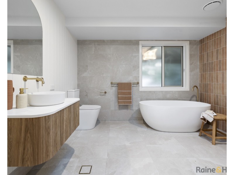 35 Victoria Avenue, Pottsville NSW 2489