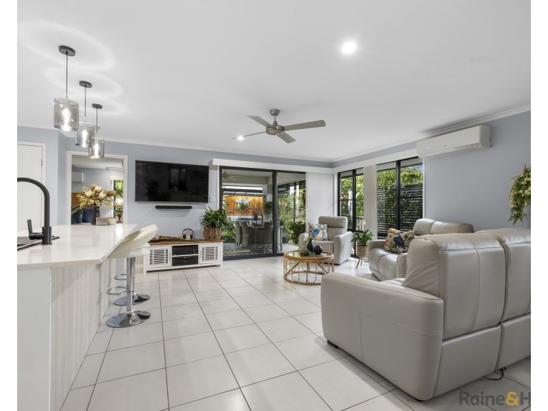 63 Newcastle Drive, Pottsville NSW 2489