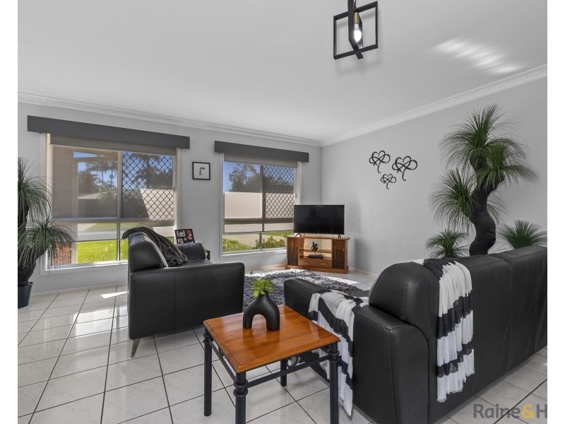 14 Buckingham Drive, Pottsville NSW 2489