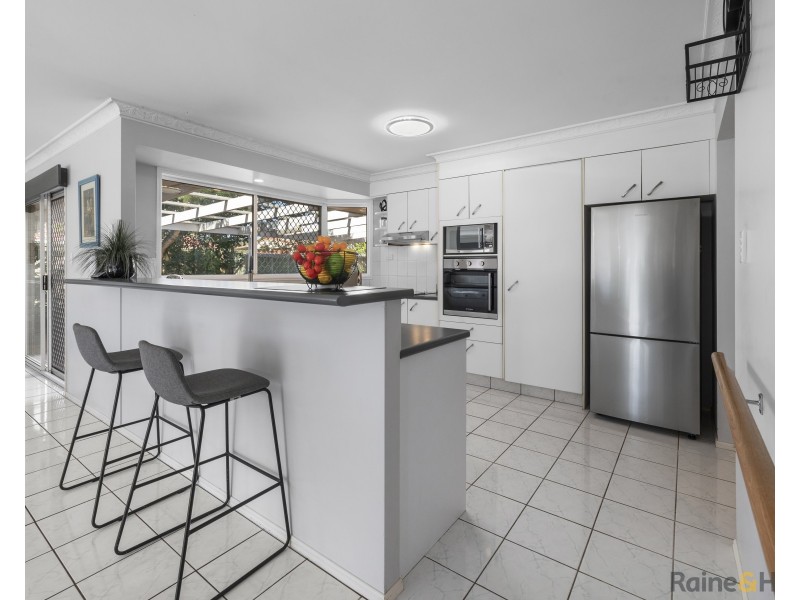 14 Buckingham Drive, Pottsville NSW 2489