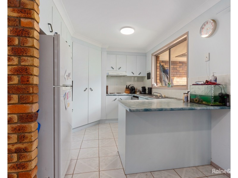 10 Buckingham Drive, Pottsville NSW 2489