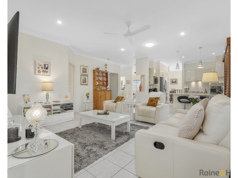 4 Urunga Drive, Pottsville NSW 2489