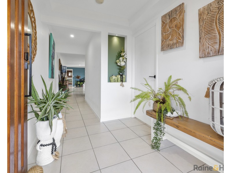 65 Newcastle Drive, Pottsville NSW 2489