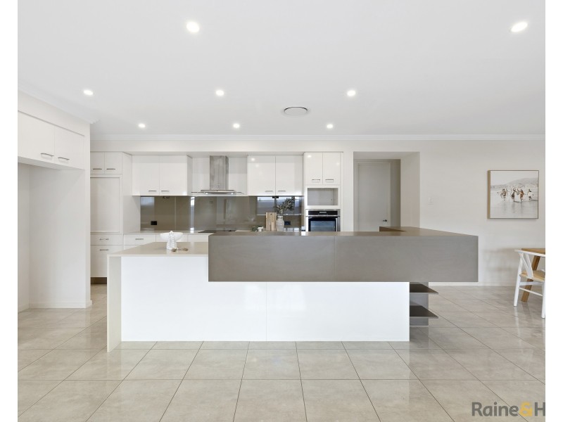 14 Lennox Circuit, Pottsville NSW 2489