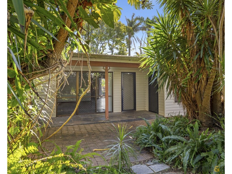 25 Tweed Coast Road, Pottsville NSW 2489