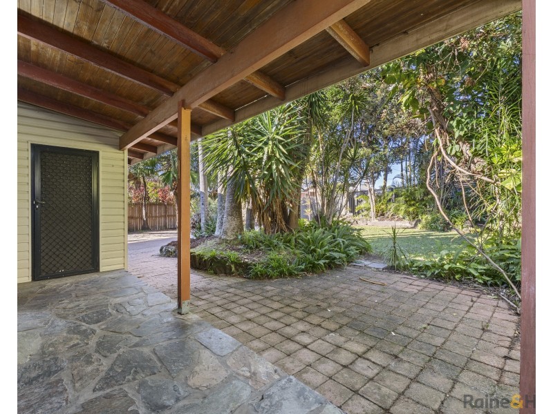 25 Tweed Coast Road, Pottsville NSW 2489