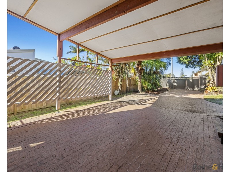 25 Tweed Coast Road, Pottsville NSW 2489