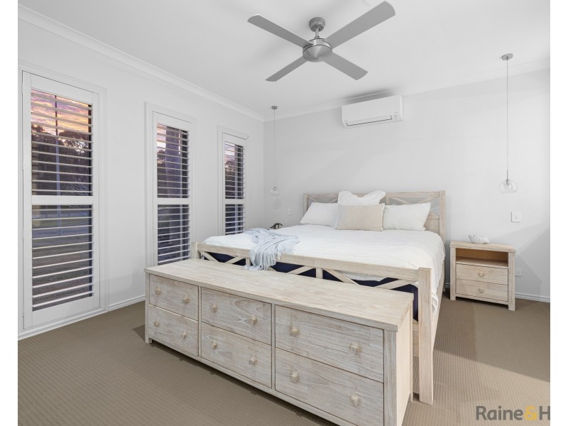 18 Toshack Place, Pottsville NSW 2489