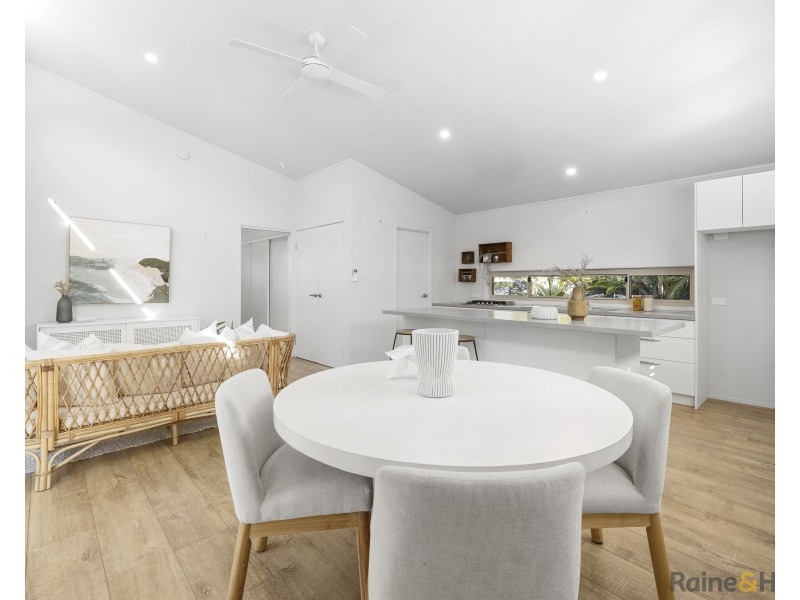 5 Warne Place, Pottsville NSW 2489