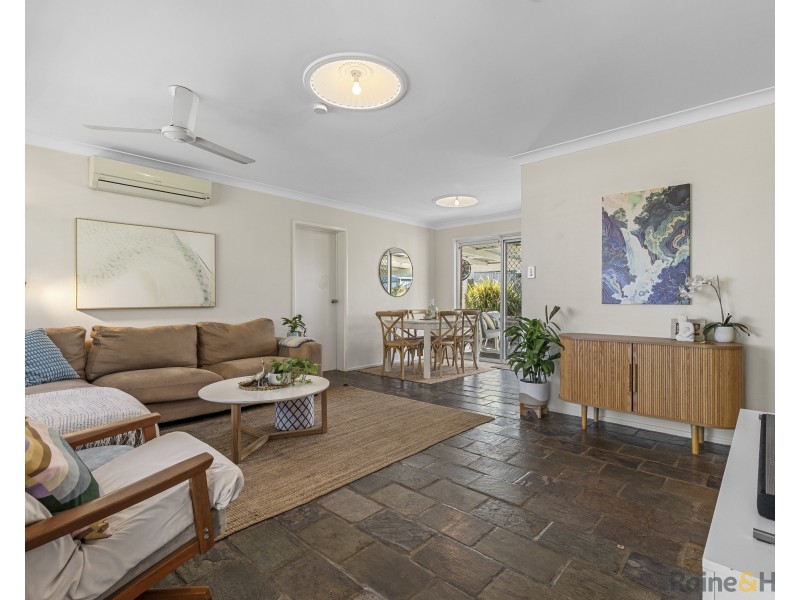 34 Andrew Avenue, Pottsville NSW 2489