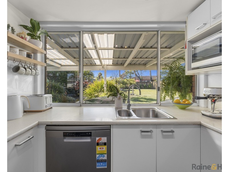 34 Andrew Avenue, Pottsville NSW 2489