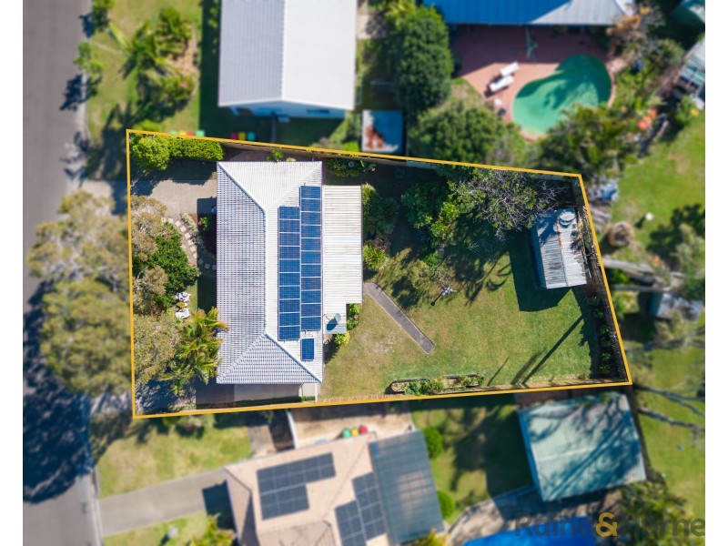 34 Andrew Avenue, Pottsville NSW 2489