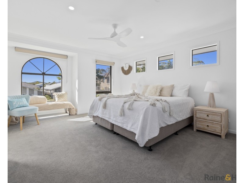 8 Terrigal Street, Pottsville NSW 2489