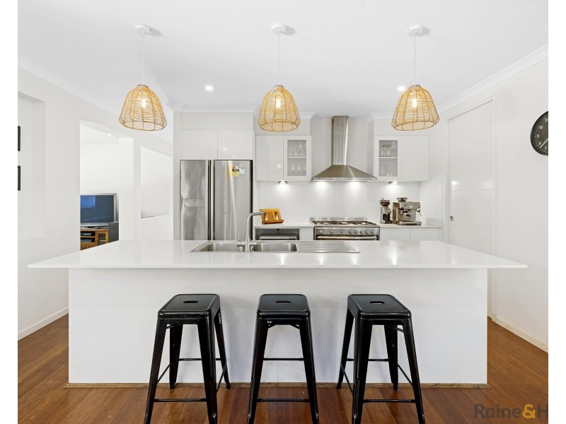 81 Mylestom Circle, Pottsville NSW 2489