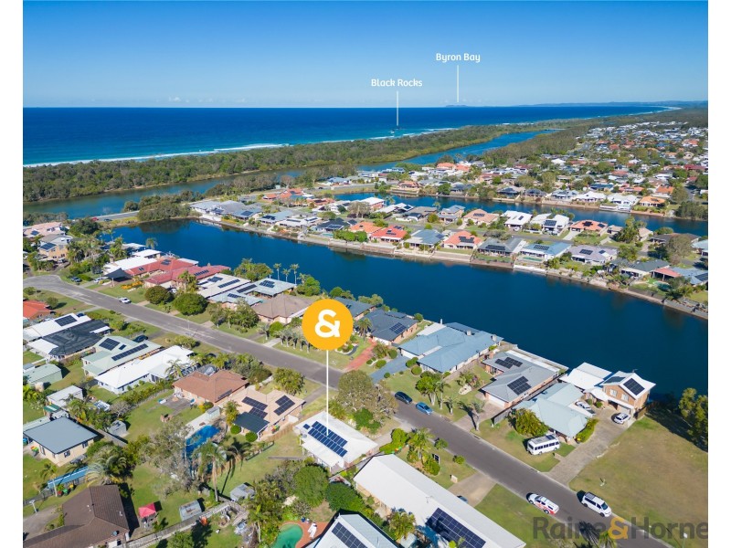 34 Andrew Avenue, Pottsville NSW 2489