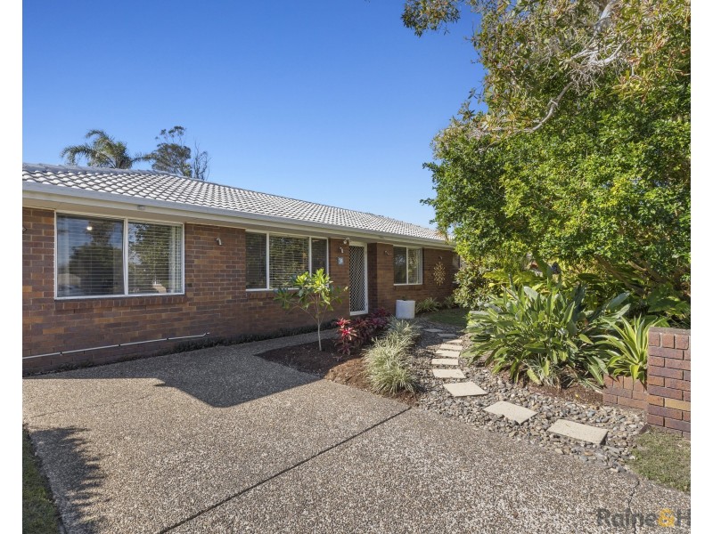 34 Andrew Avenue, Pottsville NSW 2489