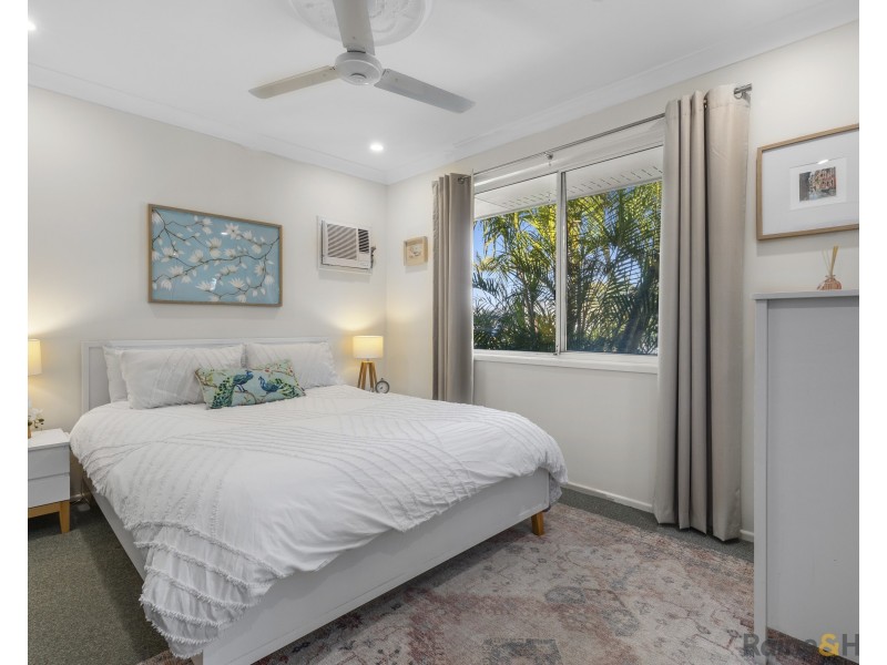 34 Andrew Avenue, Pottsville NSW 2489