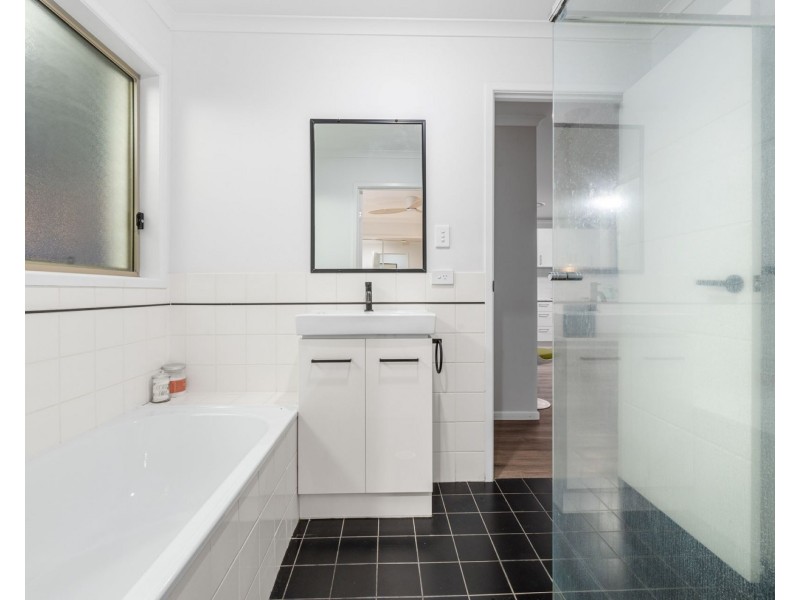 2/92 Overall Drive, Pottsville NSW 2489