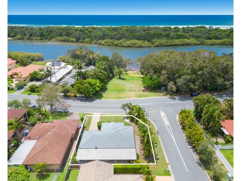 2/92 Overall Drive, Pottsville NSW 2489