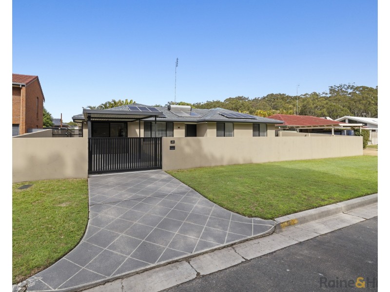 28 Tulip Street, Miami QLD 4220