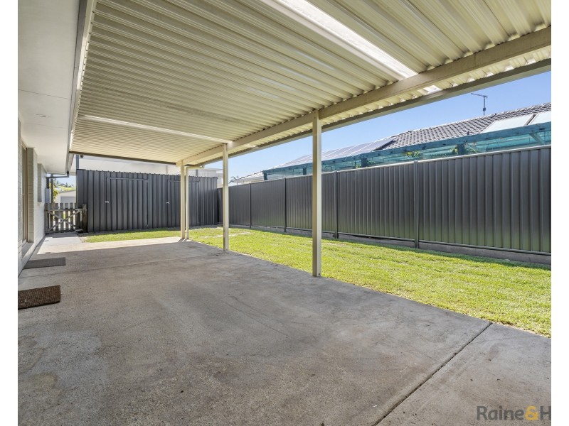 8 Victoria Avenue, Pottsville NSW 2489