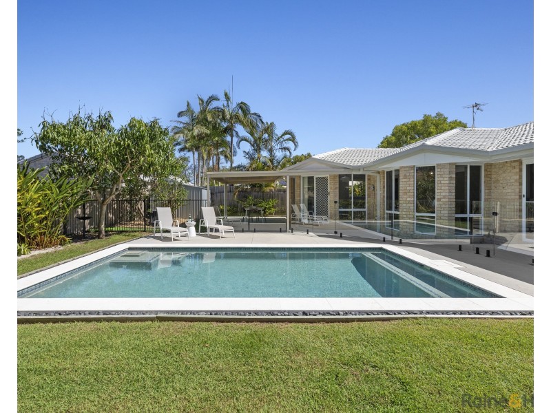 10 Miller Place, Pottsville NSW 2489