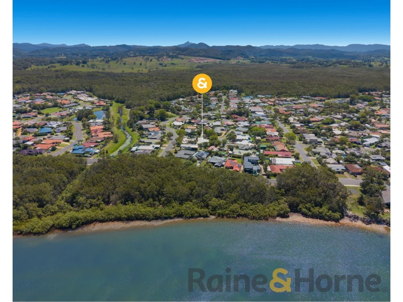 10 Miller Place, Pottsville NSW 2489