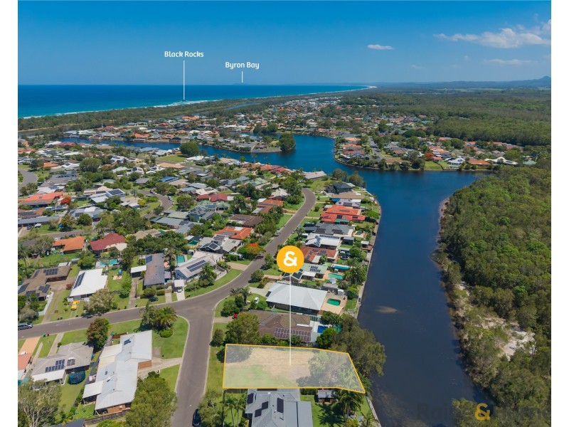 4 Caroline Street, Pottsville NSW 2489