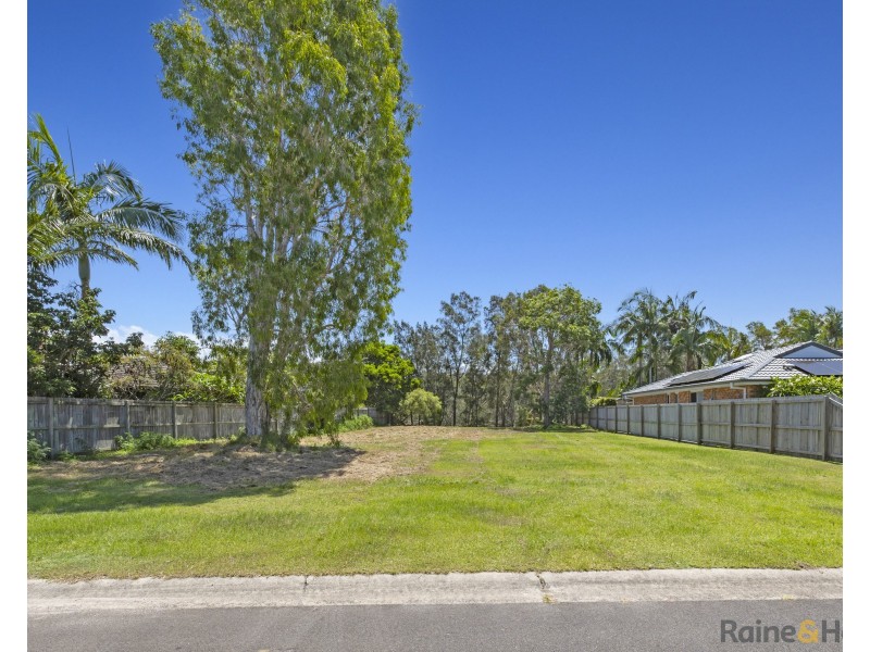 4 Caroline Street, Pottsville NSW 2489