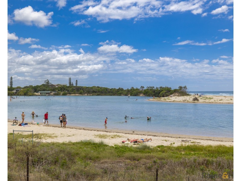 1/7 Creek Street, Hastings Point NSW 2489