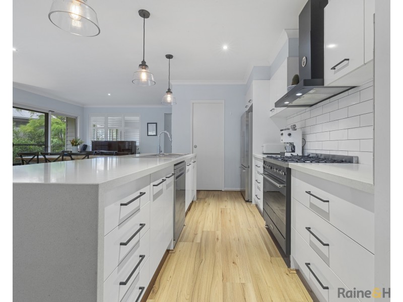 14 Hassett Drive, Pottsville NSW 2489