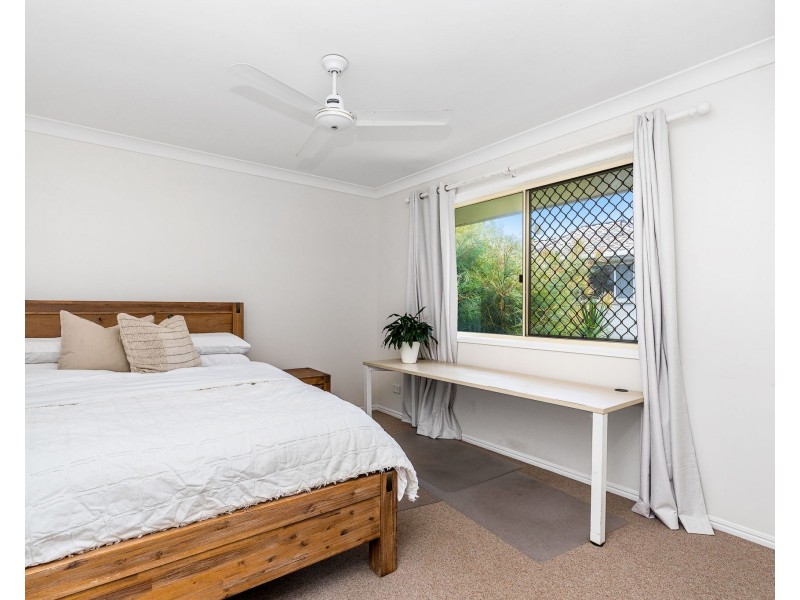 2/2 Seabrae Court, Pottsville NSW 2489