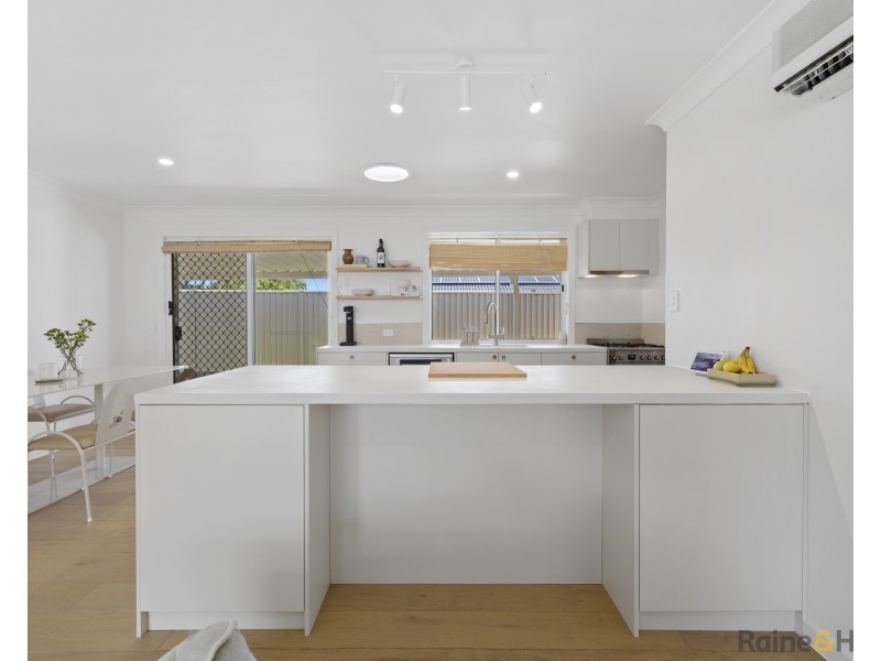 2/28 Andrew Avenue, Pottsville NSW 2489