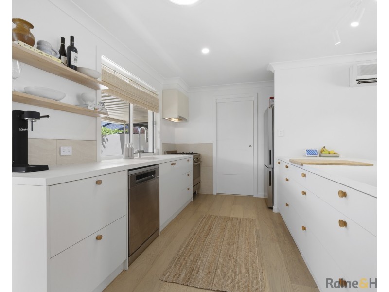 2/28 Andrew Avenue, Pottsville NSW 2489