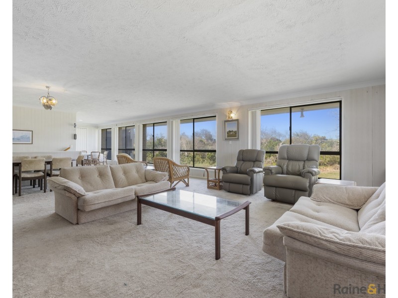 43 Elanora Avenue, Pottsville NSW 2489