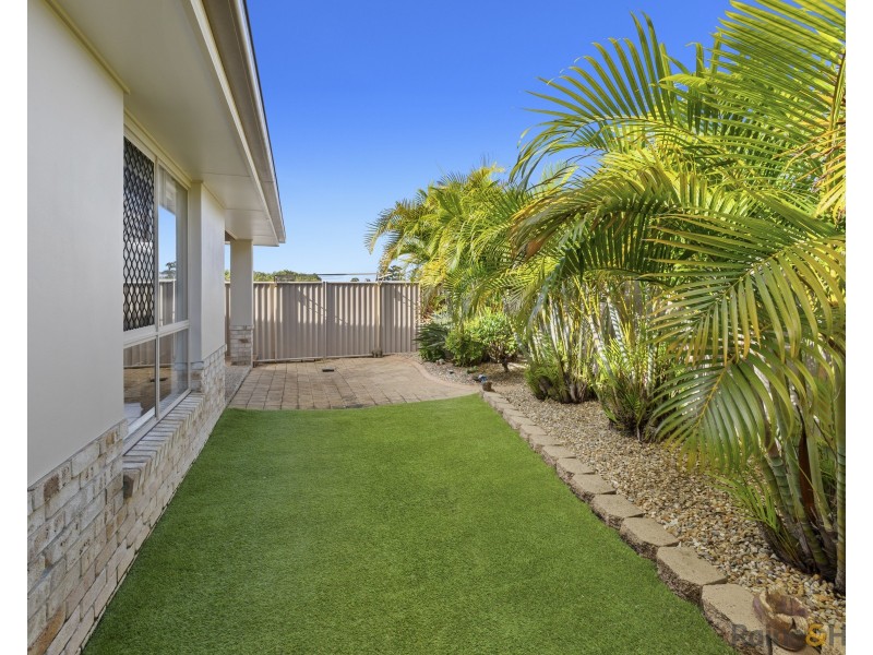 2/19 Lennox Circuit, Pottsville NSW 2489