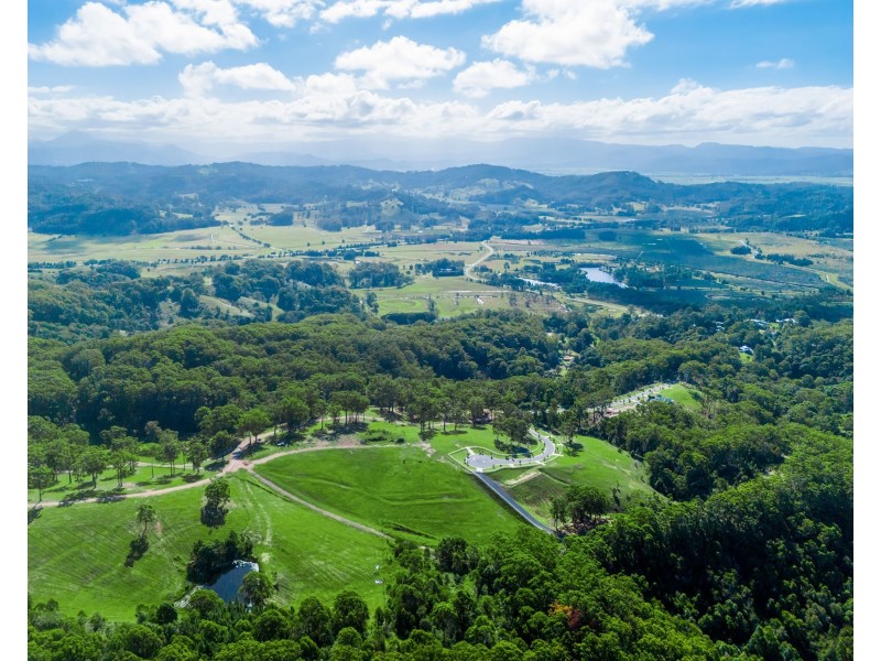 Emerald Mountain View, Tanglewood NSW 2488
