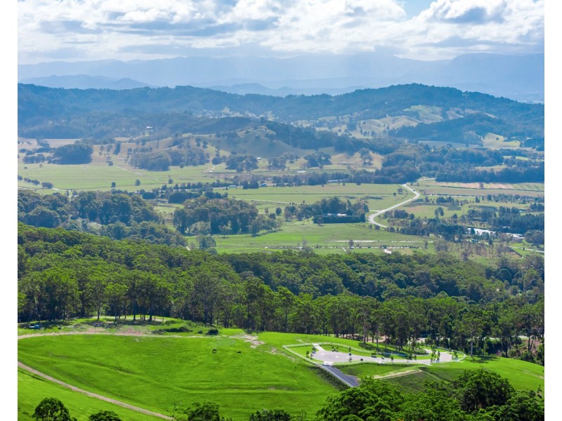 Emerald Mountain View, Tanglewood NSW 2488