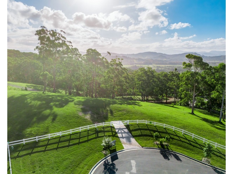 Emerald Mountain View, Tanglewood NSW 2488