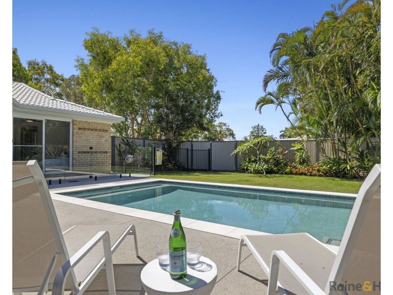 10 Miller Place, Pottsville NSW 2489