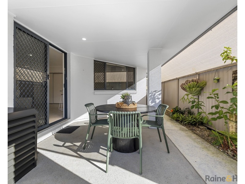 1/9 Suffolk Parade, Pottsville NSW 2489
