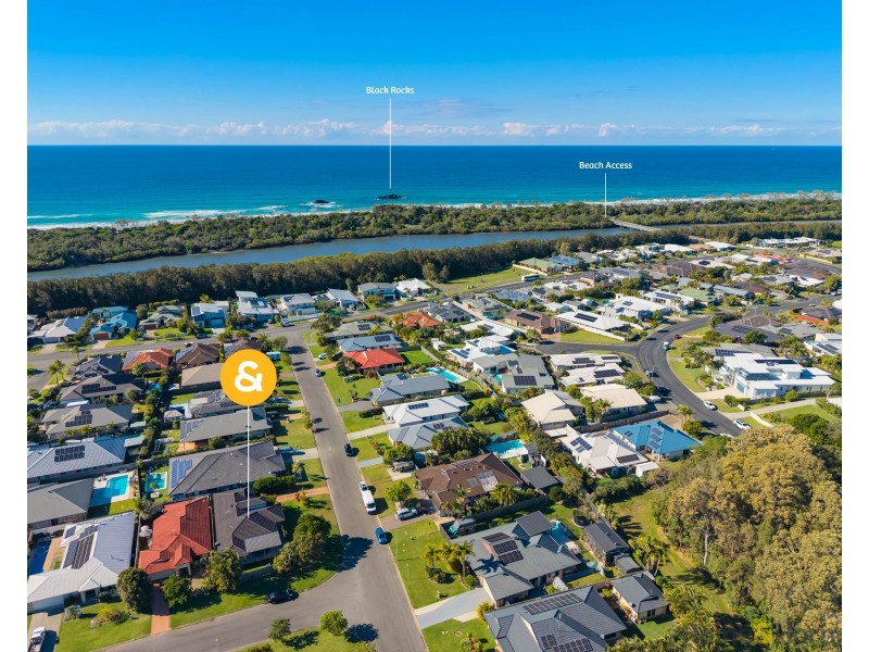 2/39 Border Crescent, Pottsville NSW 2489